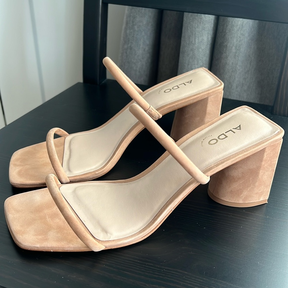 Aldo slip on beige sandals